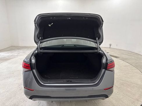 Used 2025 Nissan Sentra SV FWD image 26