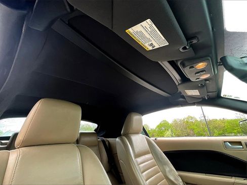 Used 2007 Ford Mustang GT image 16