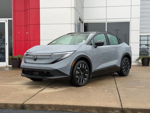 New 2026 Nissan Leaf Platinum+ w/ Cargo Package (Platinum+) image 8