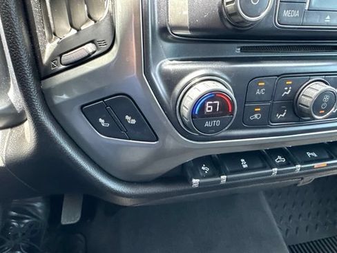 Used 2018 Chevrolet Silverado 1500 LT w/ Texas Edition AWD/4WD image 15
