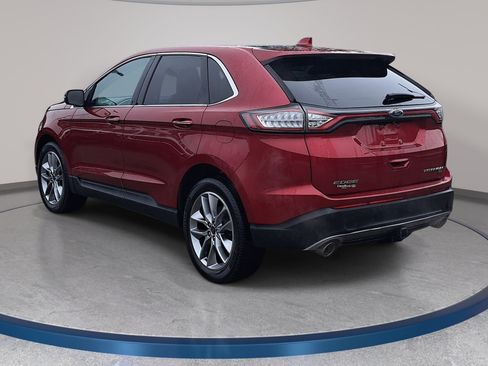 Used 2018 Ford Edge Titanium w/ Technology Package AWD/4WD image 7