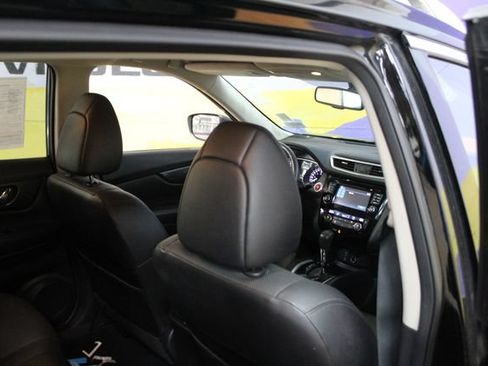 Used 2014 Nissan Rogue SL AWD/4WD image 10