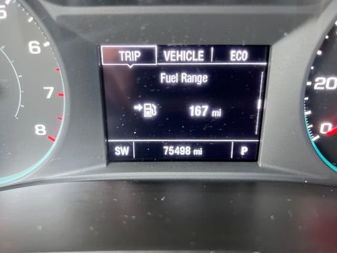 Used 2022 Chevrolet Traverse LS image 22