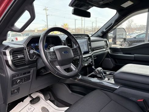 Used 2022 Ford F150 XLT w/ Equipment Group 302A High image 17