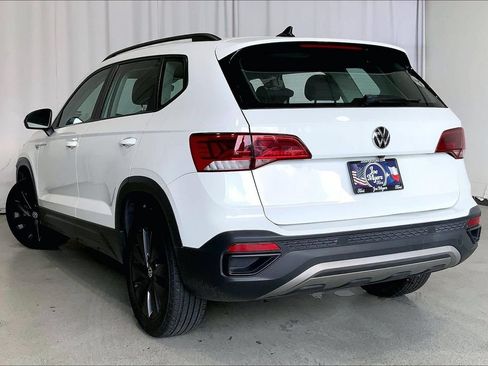 Used 2023 Volkswagen Taos S FWD image 5
