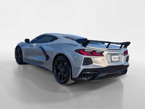 Used 2023 Chevrolet Corvette Stingray Coupe w/ Z51 Performance Package image 4