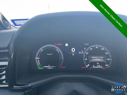 Used 2025 Toyota Camry XSE w/ Premium Package image 8