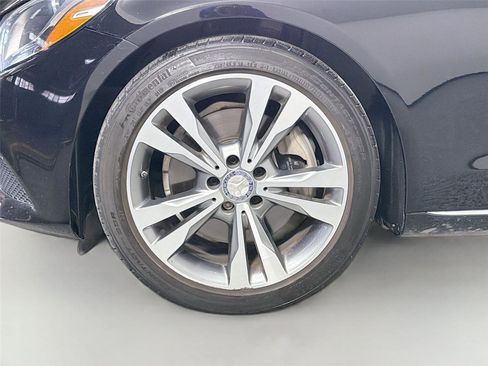 Used 2016 Mercedes-Benz C 300 Sedan image 11