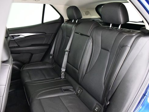 Used 2023 Buick Envision Essence image 21