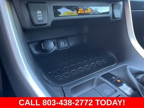 Used 2024 Toyota RAV4 XLE FWD image 25