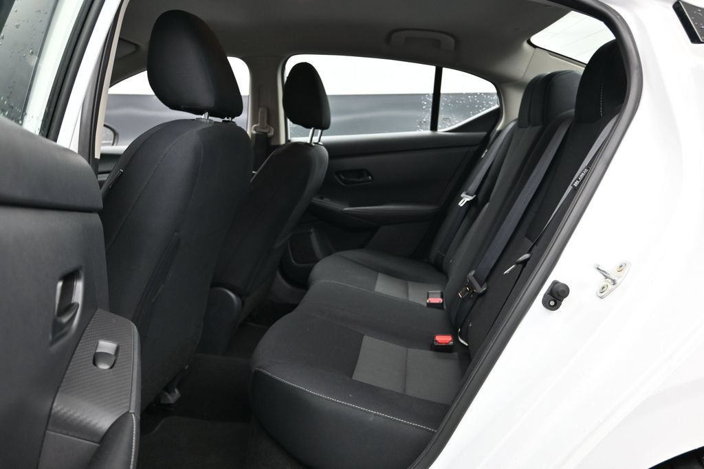 Used 2024 Nissan Sentra SV FWD image 20