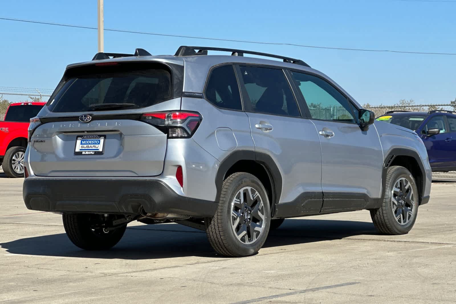 New 2026 Subaru Forester Premium AWD/4WD image 3