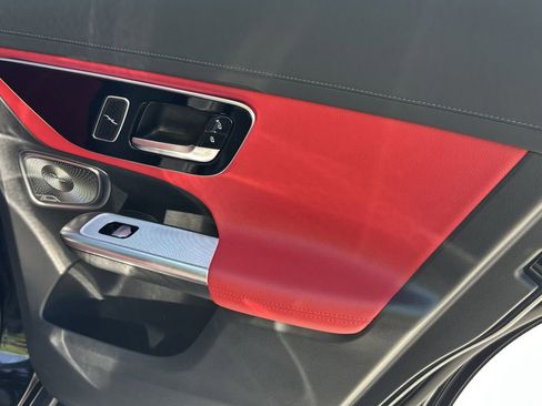 Certified 2025 Mercedes-Benz GLC 300 4MATIC image 19