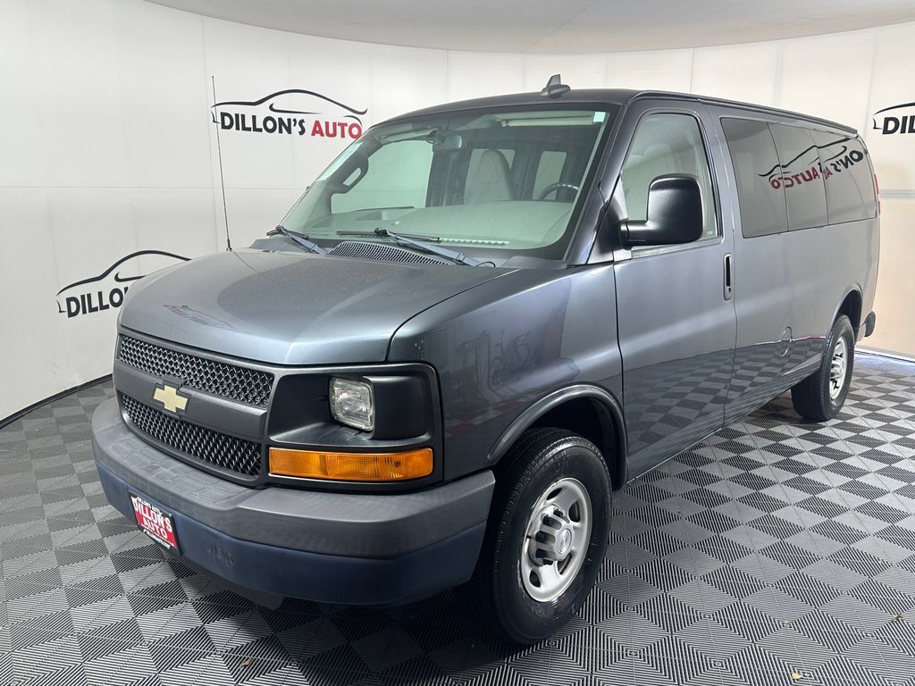 Used 2016 Chevrolet Express 2500 LS RWD image 2