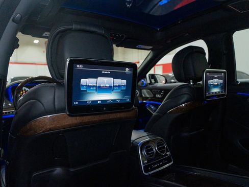 Used 2016 Mercedes-Benz Maybach S 600 image 33