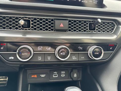 Used 2023 Acura Integra A-Spec image 25