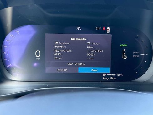 Certified 2023 Volvo C40 P8 Recharge Ultimate w/ Protection Package Premier AWD/4WD image 24