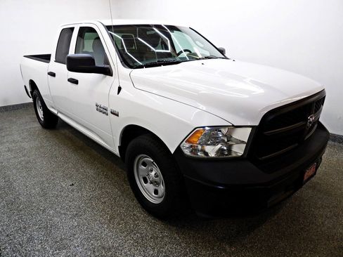 Used 2015 RAM 1500 Tradesman RWD image 3