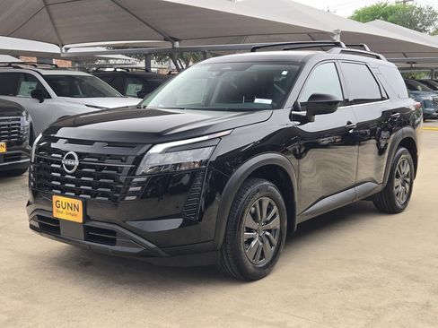 New 2026 Nissan Pathfinder SV FWD image 7
