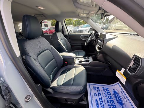 Used 2024 Ford Bronco Sport Outer Banks w/ Tech Package image 23