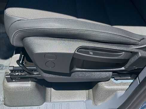 Used 2024 INEOS Grenadier AWD/4WD image 15