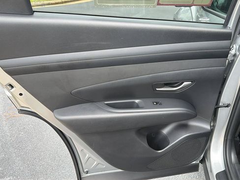 Used 2025 Hyundai Tucson SEL FWD image 17