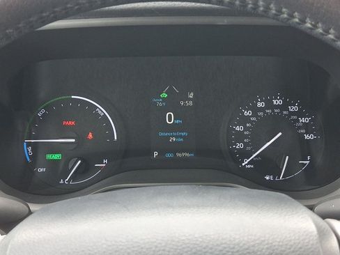 Used 2021 Toyota Sienna XLE FWD image 14