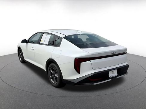 Used 2025 Kia K4 FWD image 4