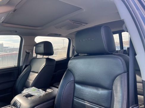 Used 2019 GMC Sierra 3500 Denali w/ Duramax Plus Package image 18