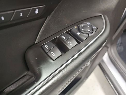 Used 2021 Buick Envision Essence AWD/4WD image 13