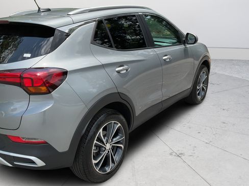 Certified 2023 Buick Encore GX Select w/ Safety Package II AWD/4WD image 29