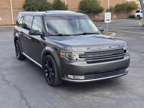 Used 2018 Ford Flex Limited w/ Equipment Group 301A image 8