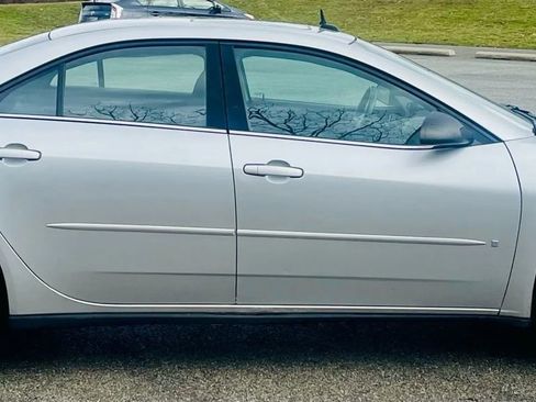 Used 2008 Pontiac G6 Sedan w/ Sun And Sound Package image 2