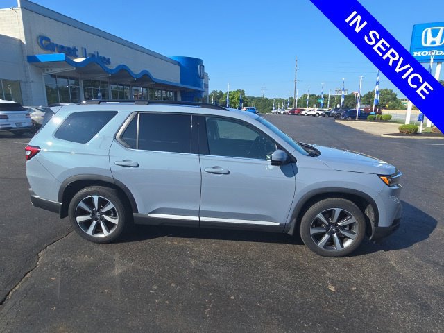 Used 2023 Honda Pilot Elite image 4