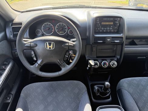 Used 2005 Honda CR-V EX image 16
