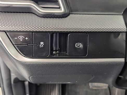 Used 2023 Kia Sportage LX FWD image 12