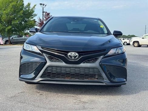 Used 2022 Toyota Camry SE FWD image 8