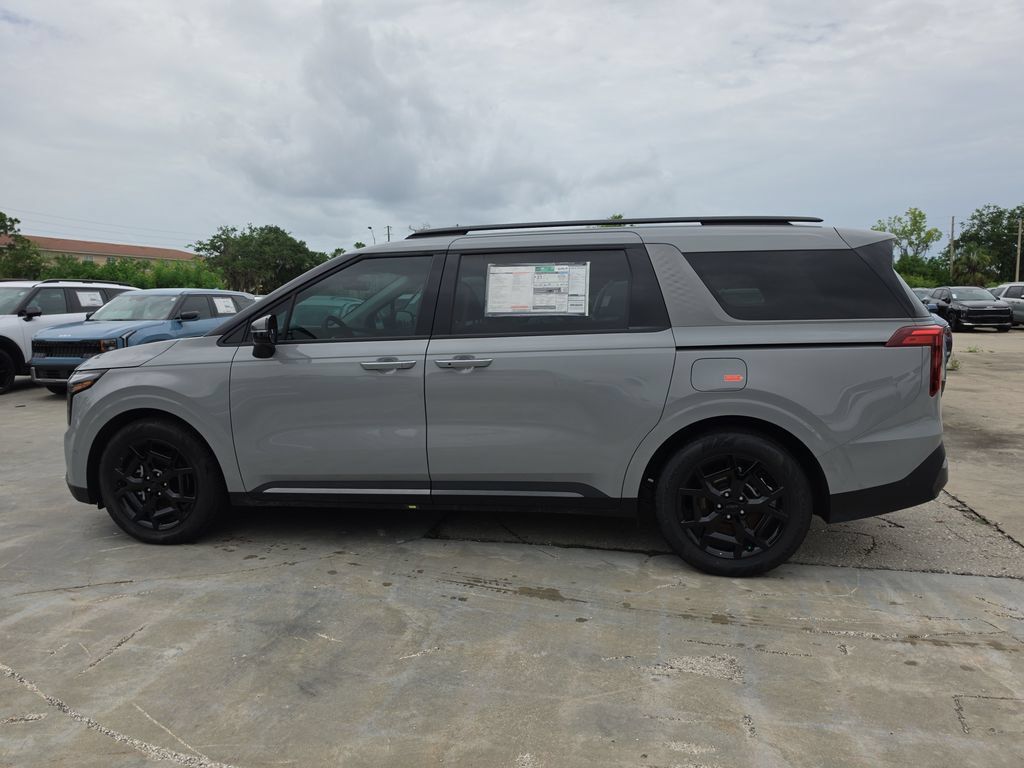 New 2026 Kia Carnival SX w/ SX Dark Edition Package FWD image 5