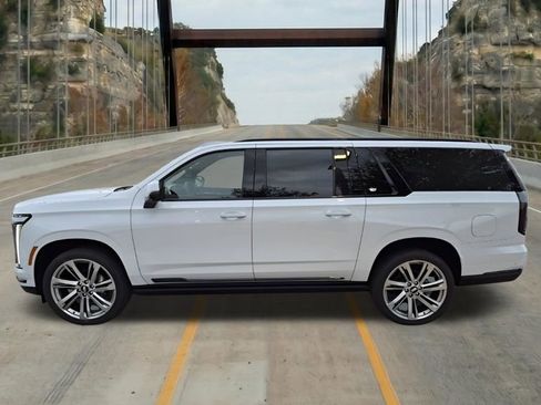 New 2026 Cadillac Escalade ESV Sport w/ Touring Package AWD/4WD image 5