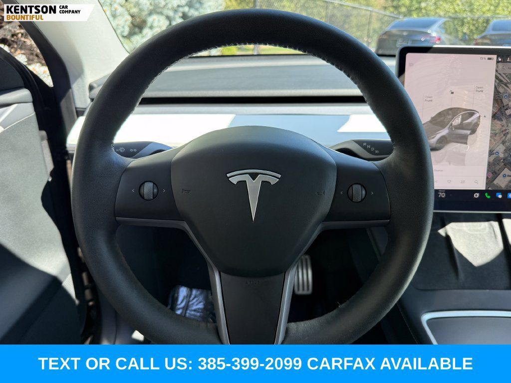 Used 2024 Tesla Model Y Performance AWD/4WD image 14