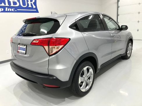 Used 2018 Honda HR-V LX image 16