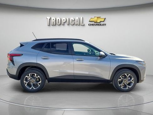 New 2026 Chevrolet Trax LT image 6