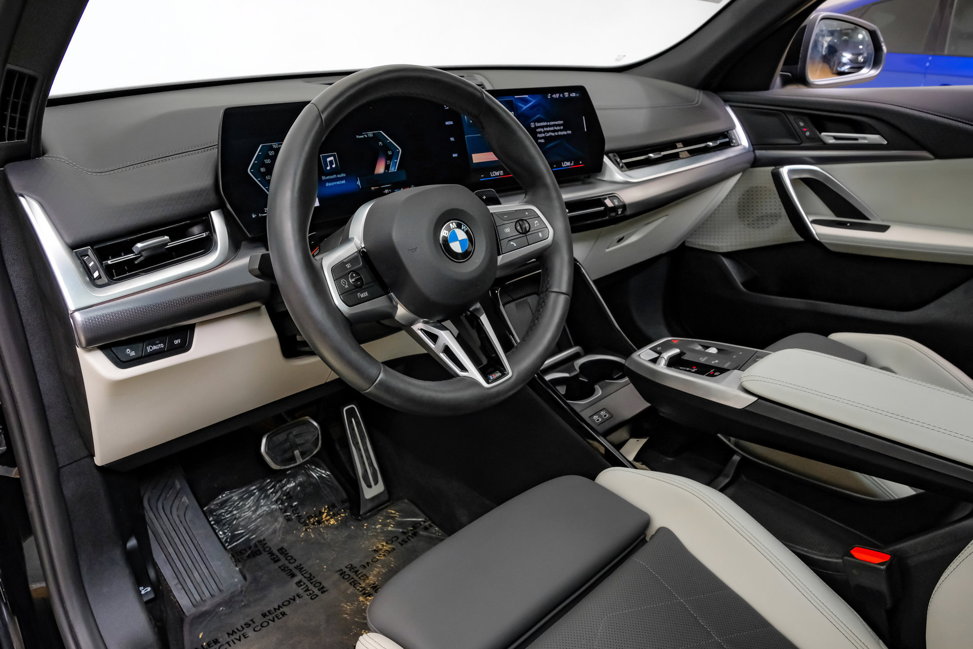 Used 2026 BMW X2 xDrive28i AWD/4WD image 3