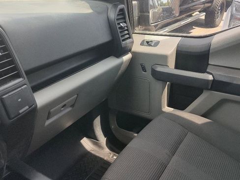 Used 2018 Ford F150 XL w/ Equipment Group 101A Mid AWD/4WD image 14