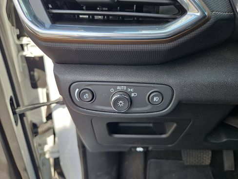 Used 2023 Chevrolet TrailBlazer ACTIV FWD image 29