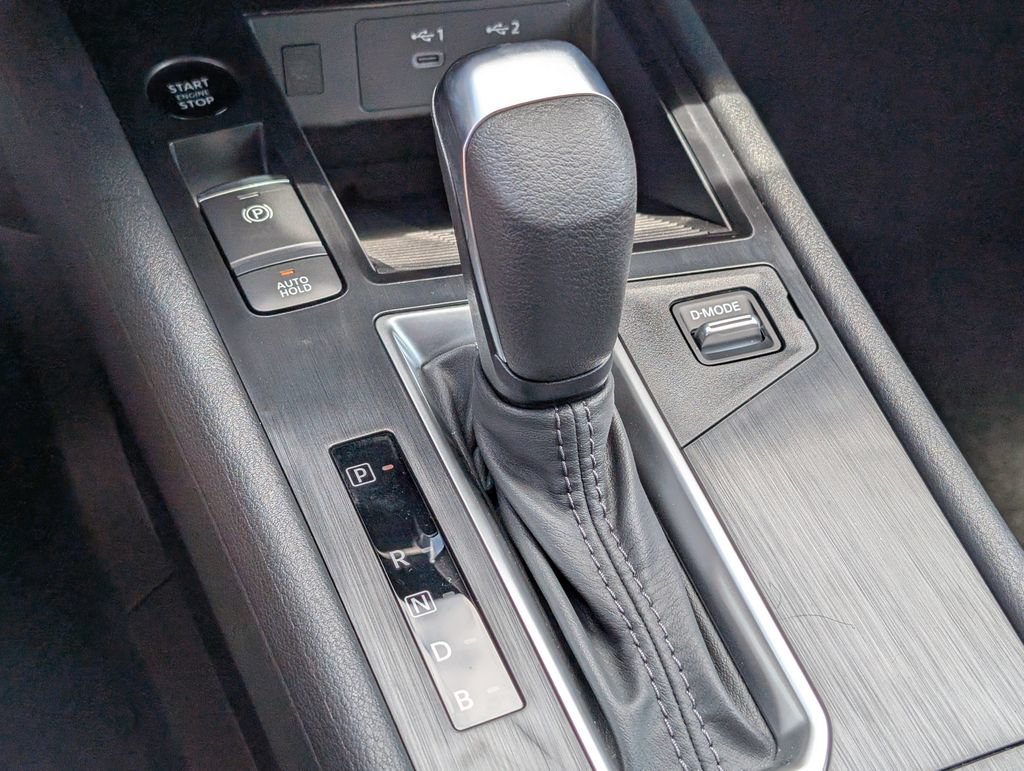 New 2026 Nissan Kicks SV w/ Cold Weather Package FWD image 30