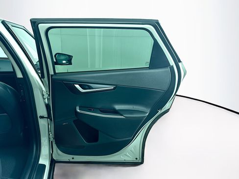 Used 2022 Kia EV6 Wind image 31