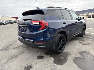 Used 2023 GMC Terrain SLE w/ Driver Convenience Package video 3