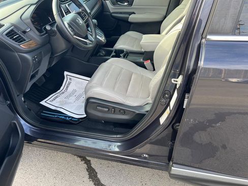 Used 2017 Honda CR-V Touring image 9