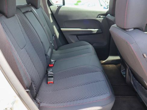 Used 2015 Chevrolet Equinox LS FWD image 13